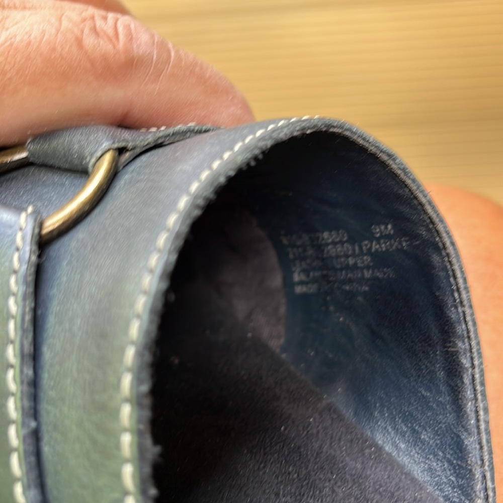 White Mountain Clogs - image 6